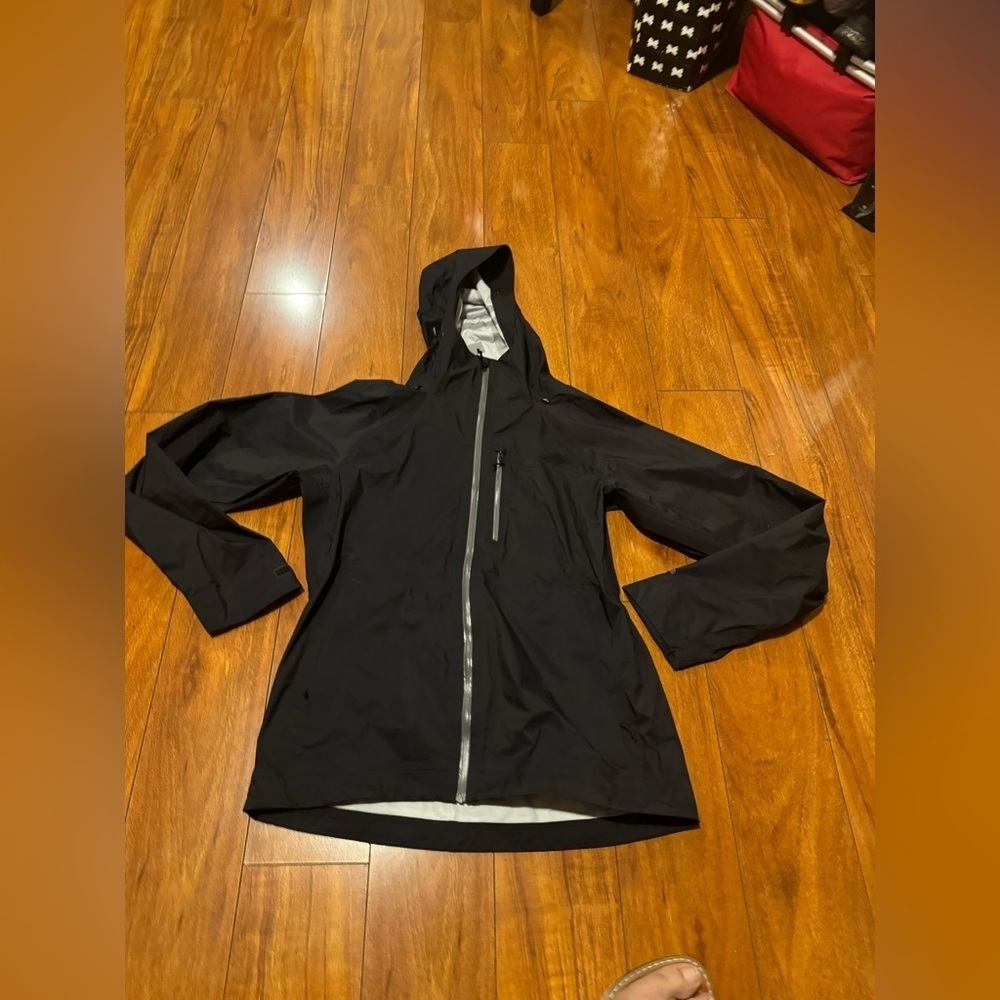 ESTRN MNTN SPRTS woman jacket